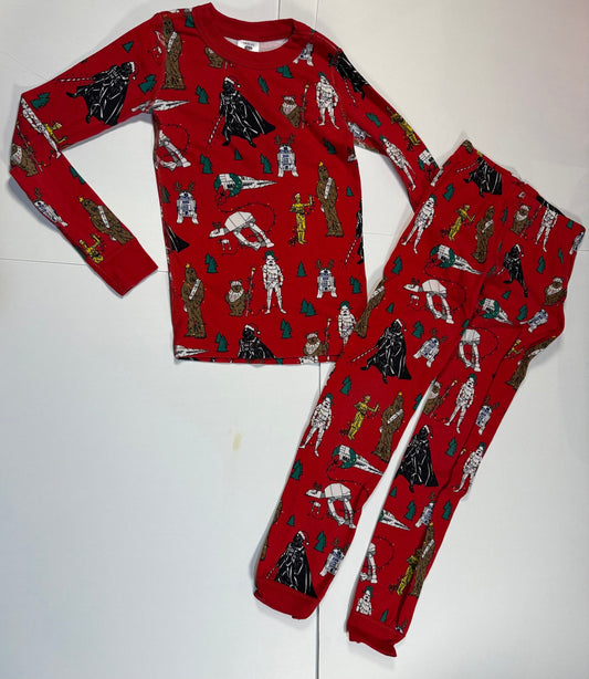#180 Boys 130 (US 8) Hanna Andersson Star War Christmas Pajamas (2 available)