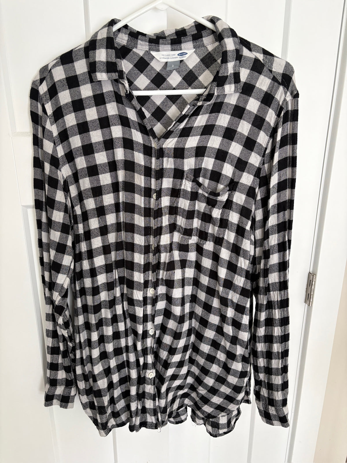 Seller #105 - Women's Large Old Navy Buffalo Plaid Button Up GUC