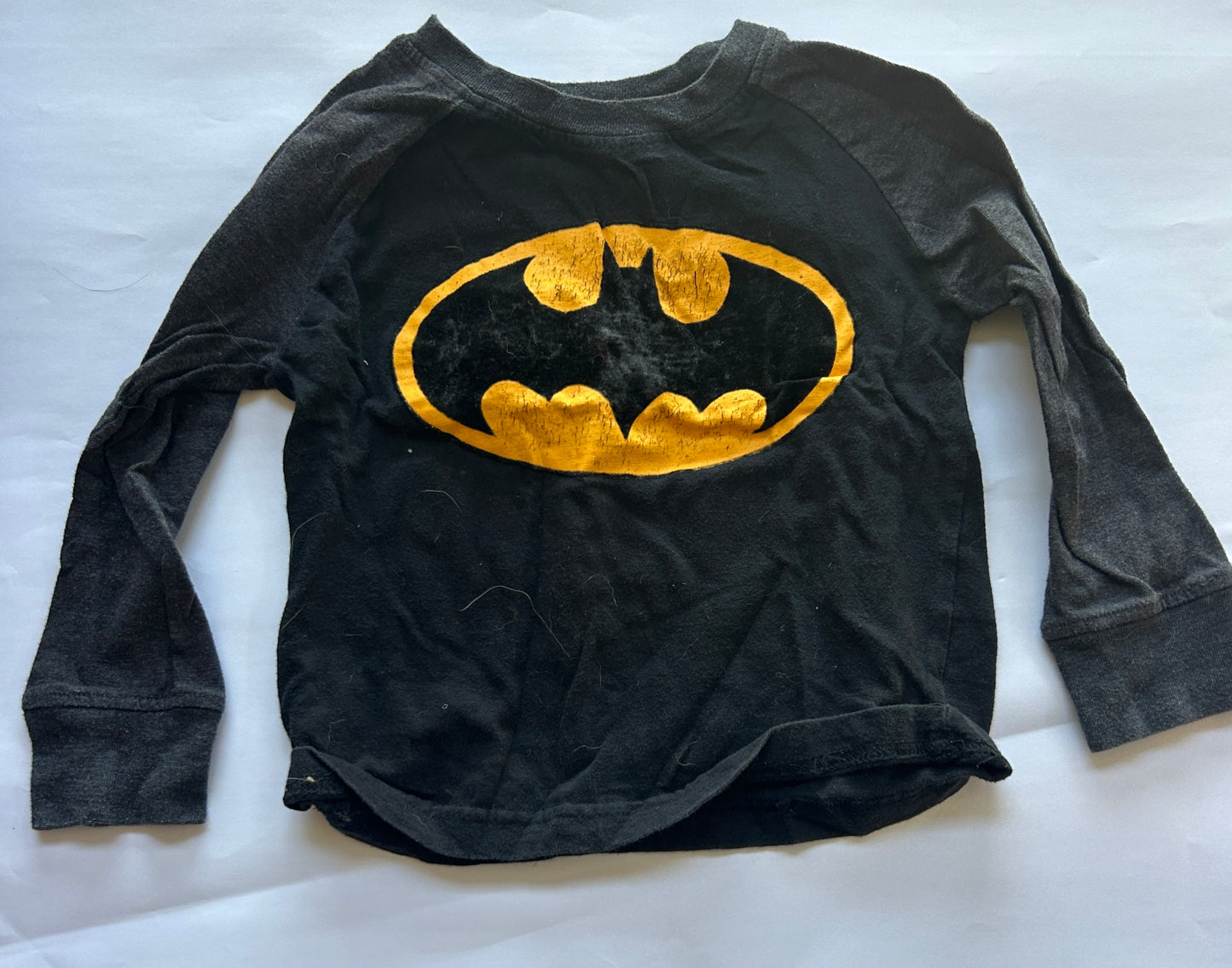 Seller 35 boys 24 month Batman shirt