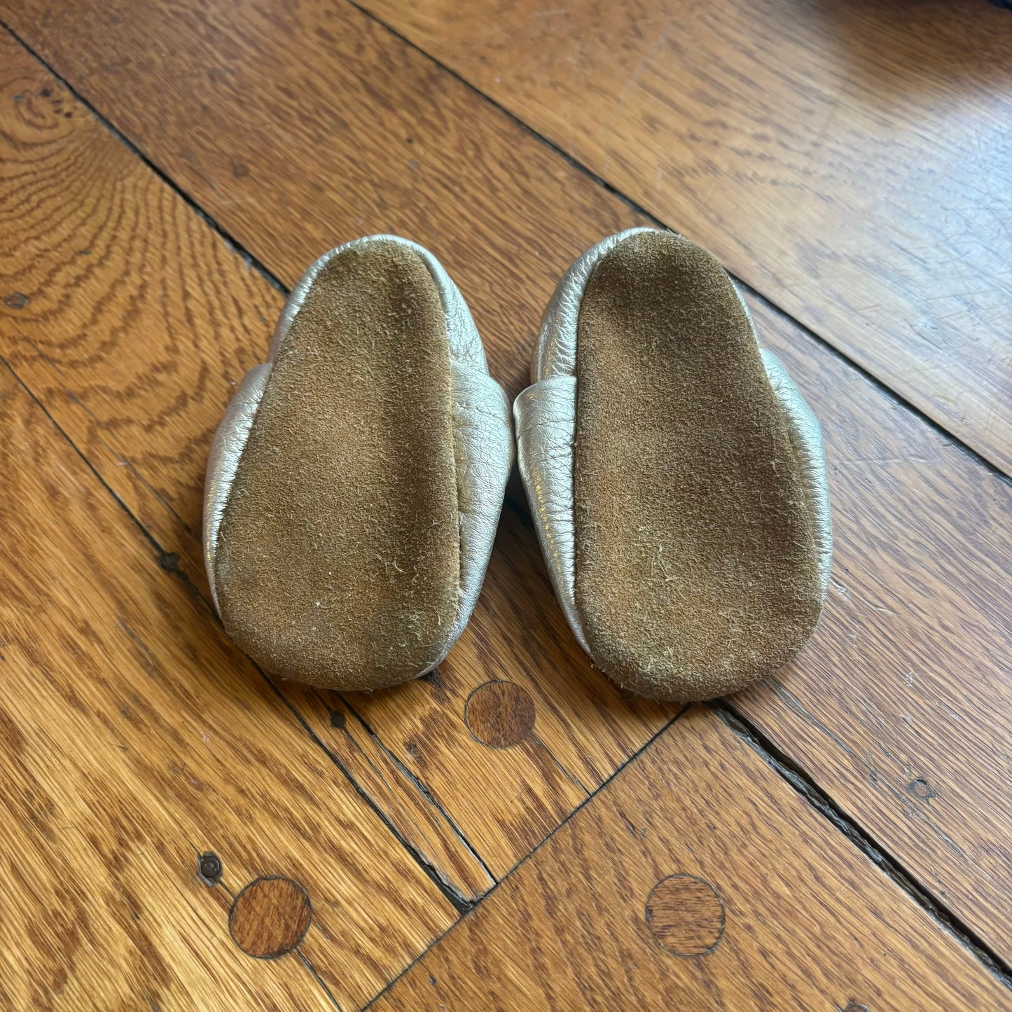 Seller 98 Girls 6-9m Starry Knight Designs Mary Jane Moccasins