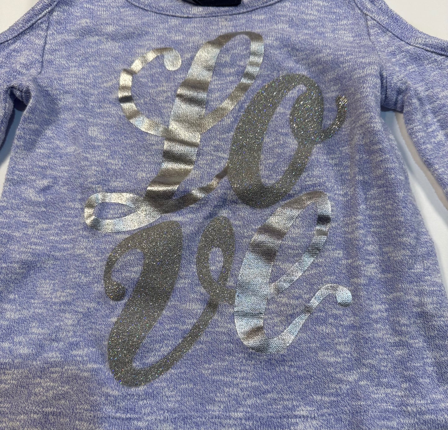 #180 Girls 4 Long Sleeve Heart and love
