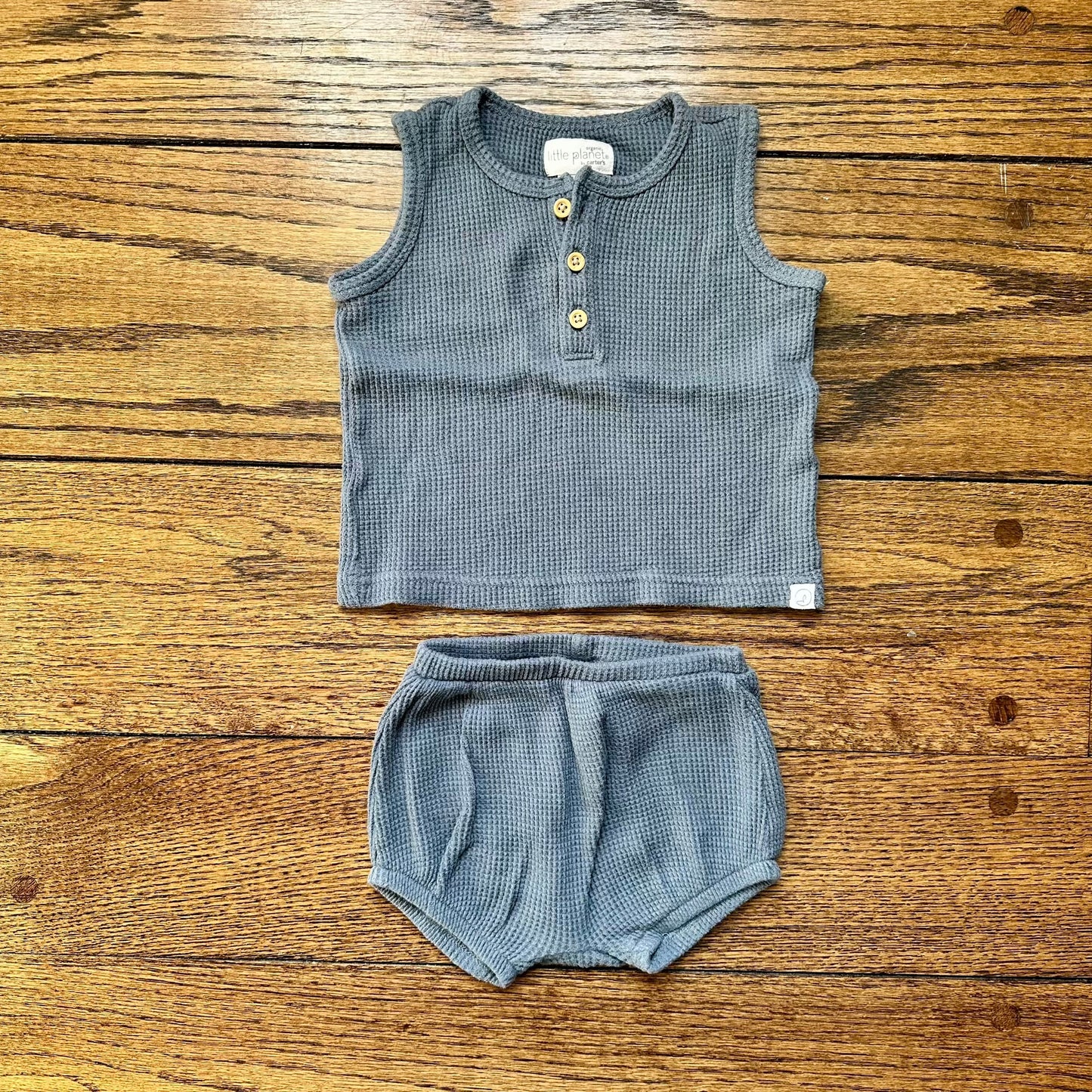 #95 EUC Boys LIttle Planet Blue Waffle Tank Outfit, size 12 months