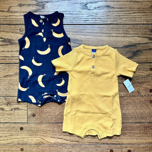 #95 NWT/EUC Boys Old Navy Yellow Ribbed and Navy Banana Rompers, set of 2, size 12-18 months