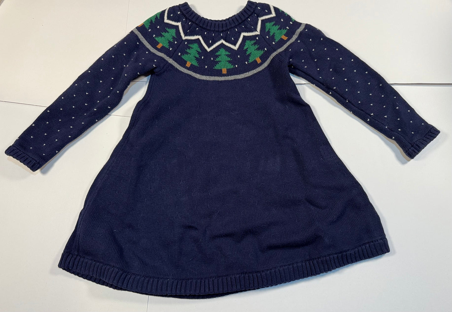 #180 Girls 100 US 4 Hanna Andersson Tree Sweater Dress ( 2 available)