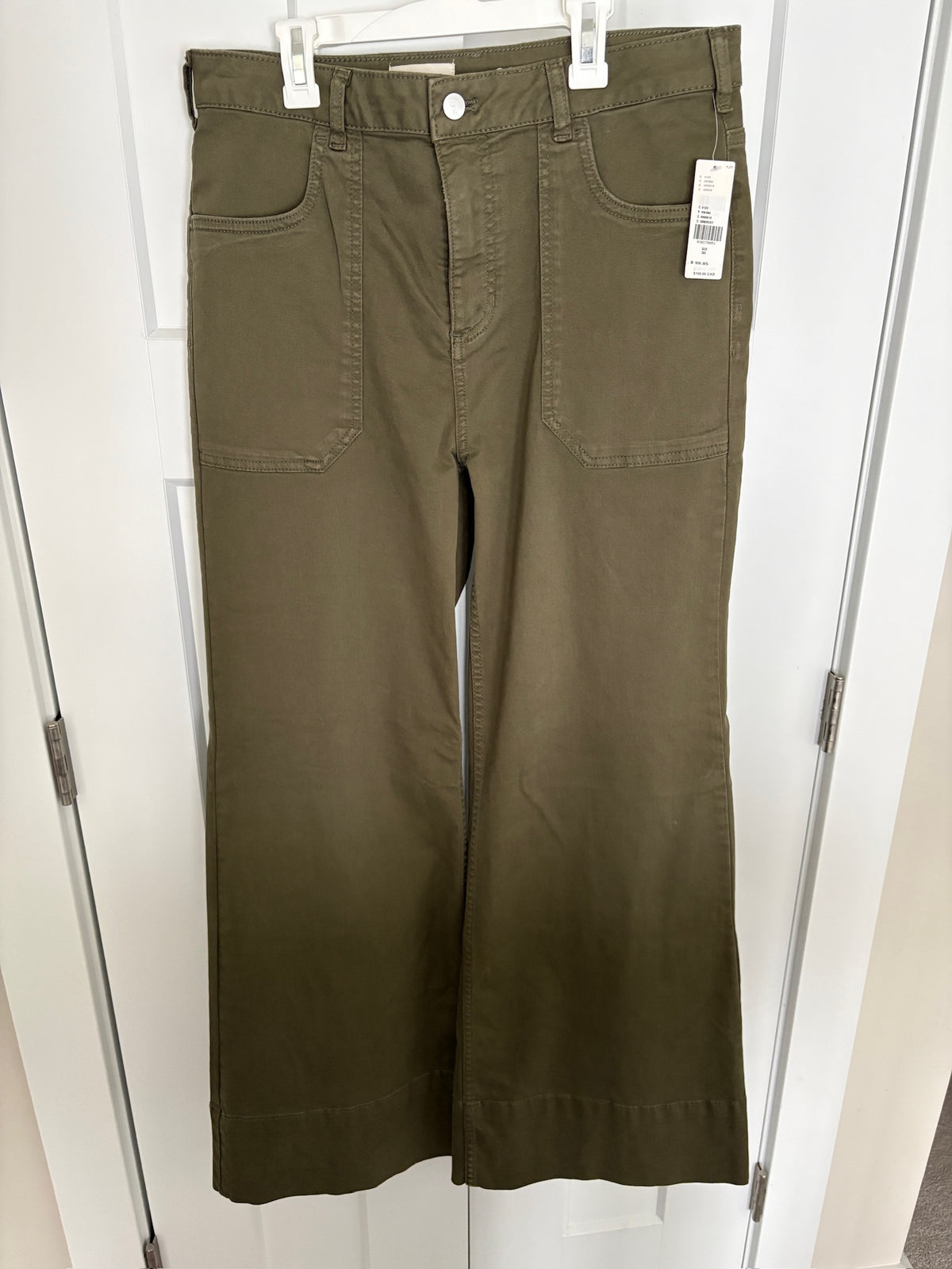 Seller #105 - Women's Size 30 Green Pilcro Wide Leg Pants NWT