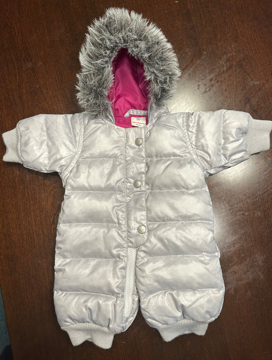 Reduced! Seller #18 Hanna Andersson silver winter suit size 50cm 0-3m