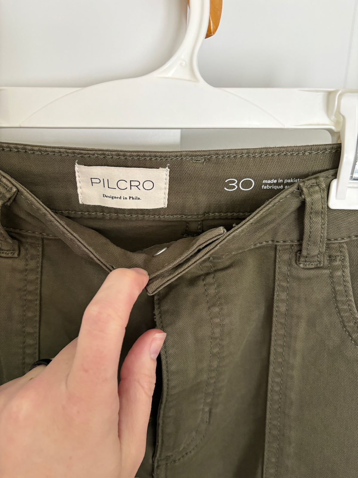 Seller #105 - Women's Size 30 Green Pilcro Wide Leg Pants NWT