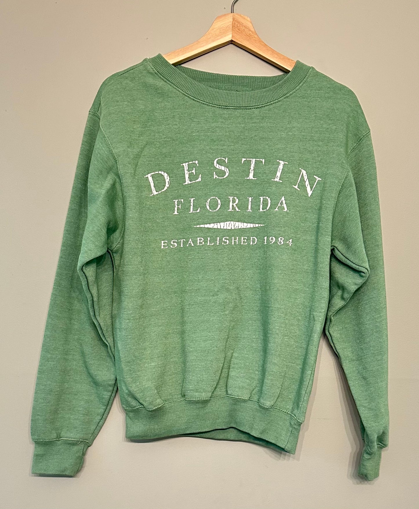 Seller #168 Women’s Small Green Destin Sweatshirt
