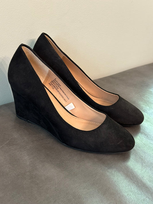 Seller #168 A New Day Women’s Size 6 Black Wedge Pumps