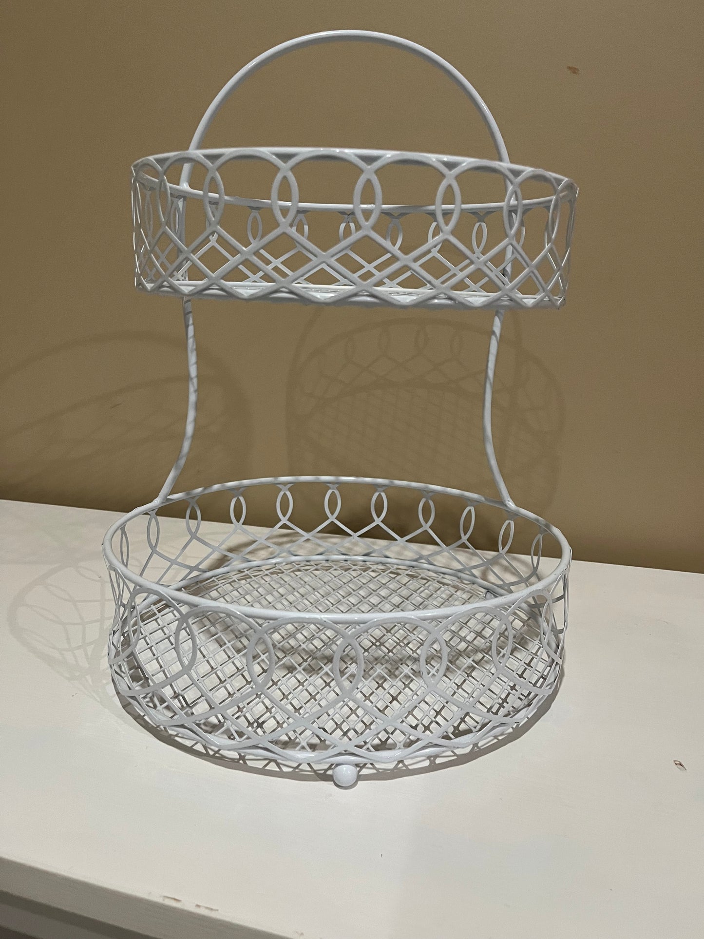 137 two tier white basket