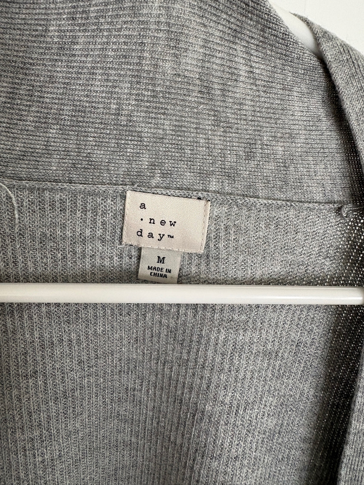 Seller #105 - Women's Medium A New Day Gray Open Cardigan GUC to VGUC
