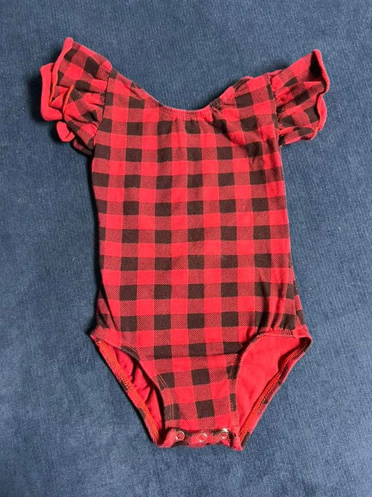 #66 girls Chloe and Piper Buffalo Plaid bodysuit. No size listed but fits like 18mo. Snaps at crotch, ruffle sleeve, VGUC
