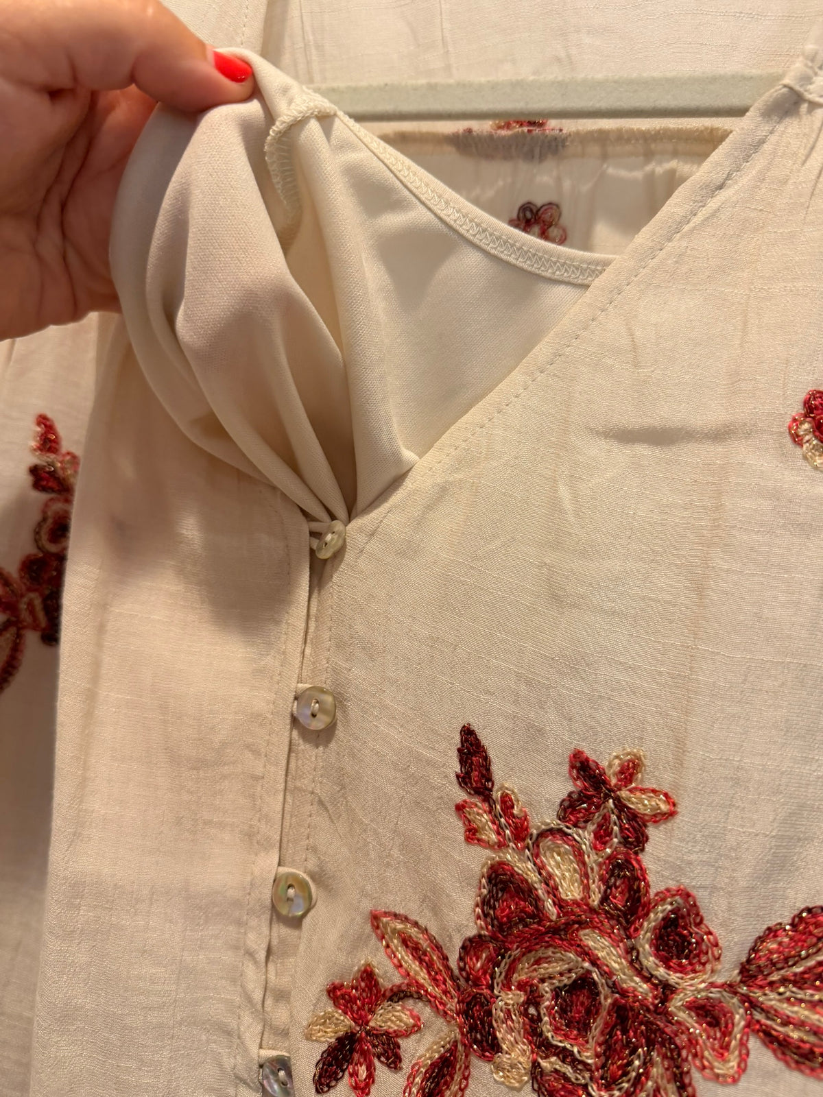 #85 Hope Springs Cream Shirt with Red/Rust Embroidered Flowers, Women's XXL