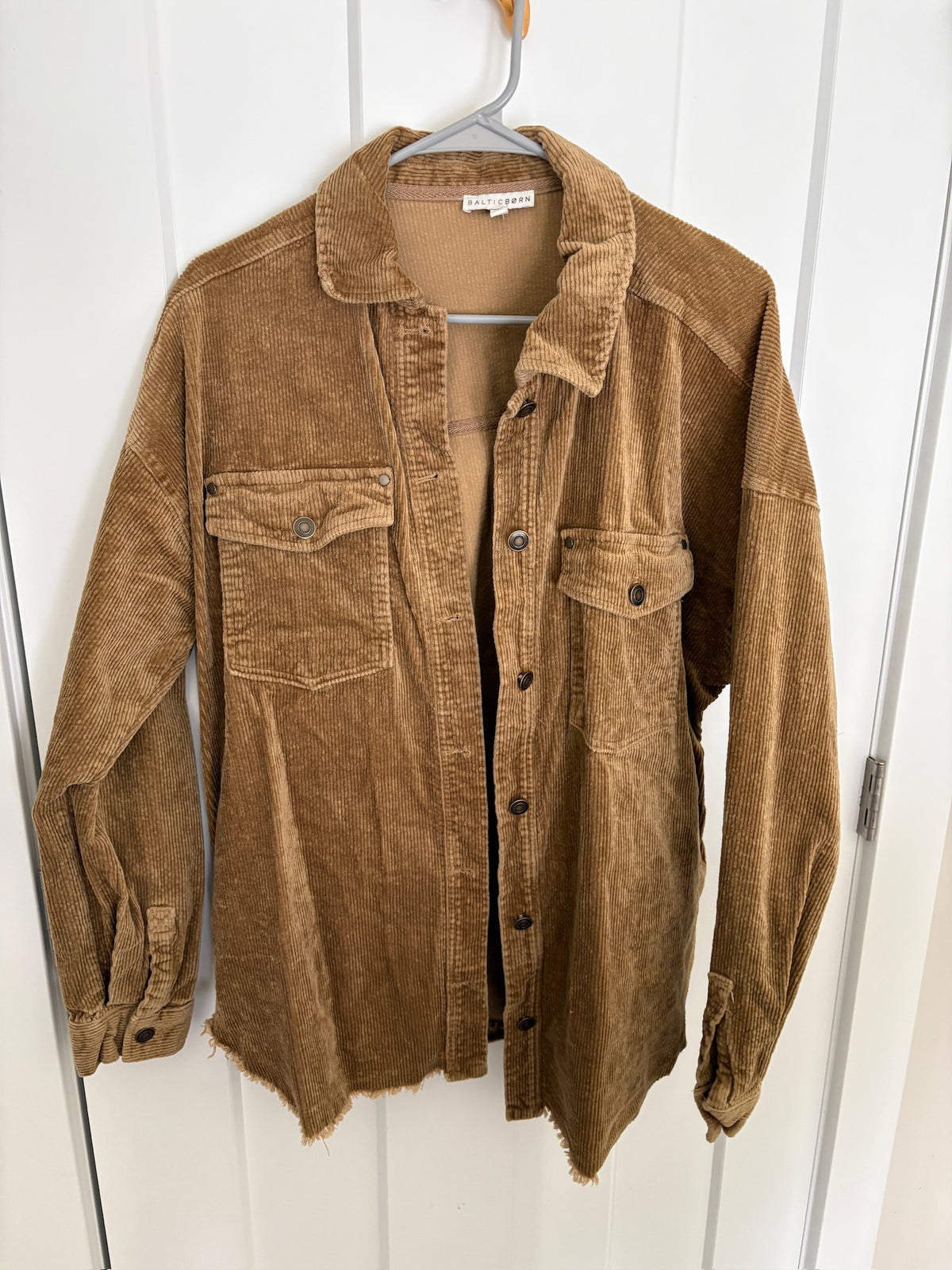 Seller #105 - Women's Large Baltic Born Brown Corduroy Shacked VGUC