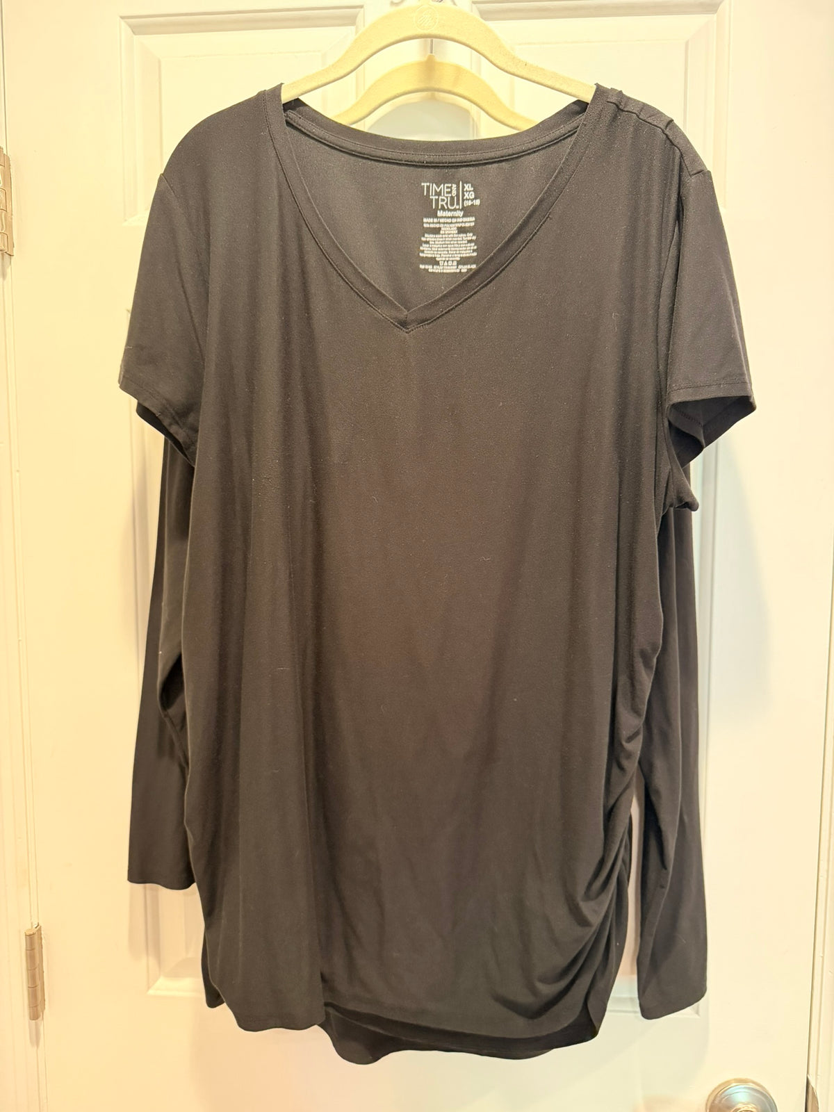 #85 Time & Tru Lot of 3 Black Shirts, Women's Maternity XL / XXL