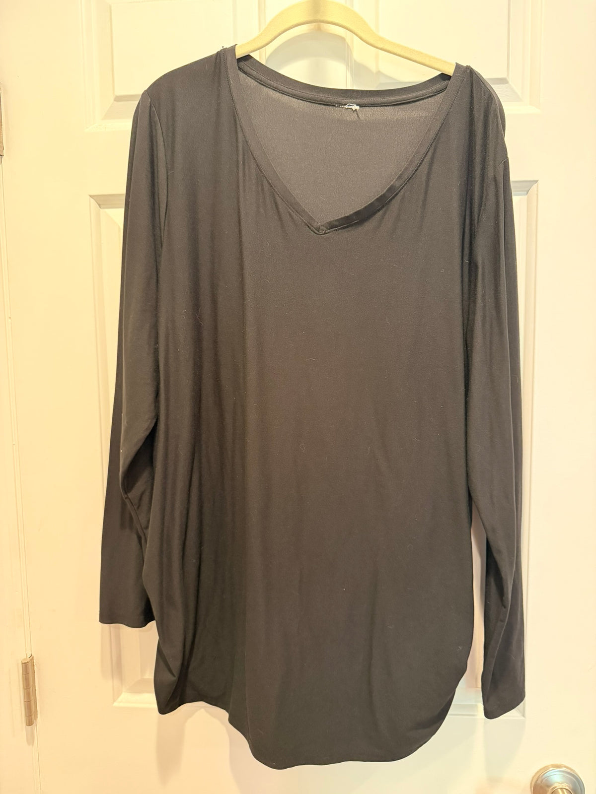 #85 Time & Tru Lot of 3 Black Shirts, Women's Maternity XL / XXL