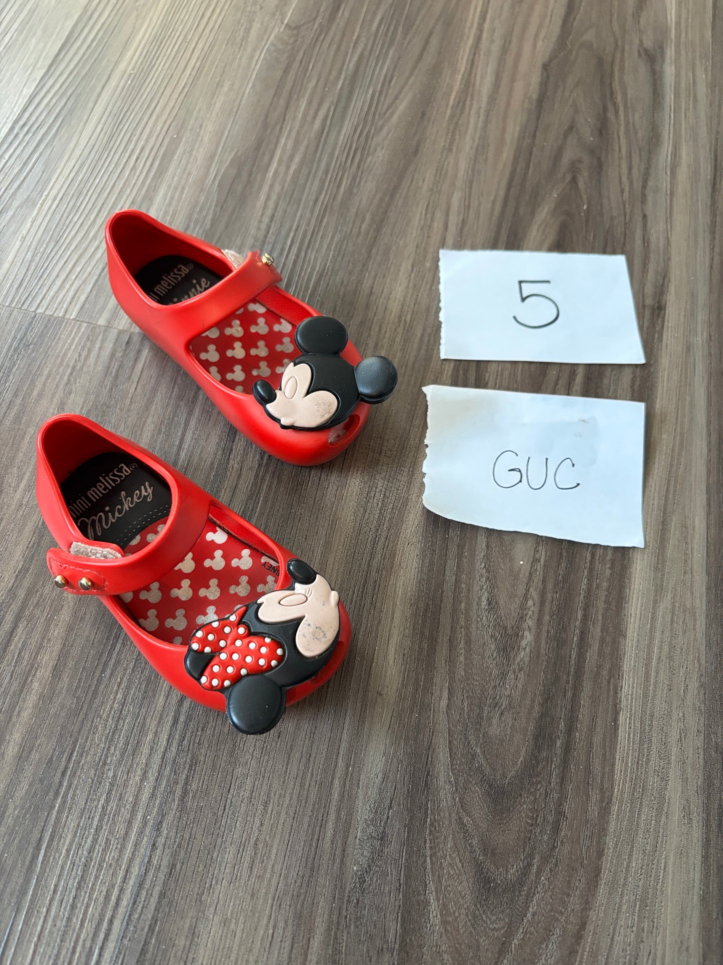 #138 - 5 - GUC Mini Melissa - Minnie/Mickey Kissing Red Flats - PU 45236