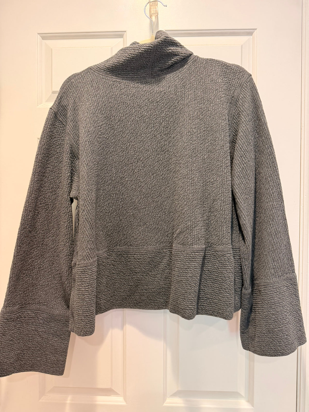 #85 Lululemon Grey Woven Long Sleeve Loose Turtleneck, Women's Athleisure XL
