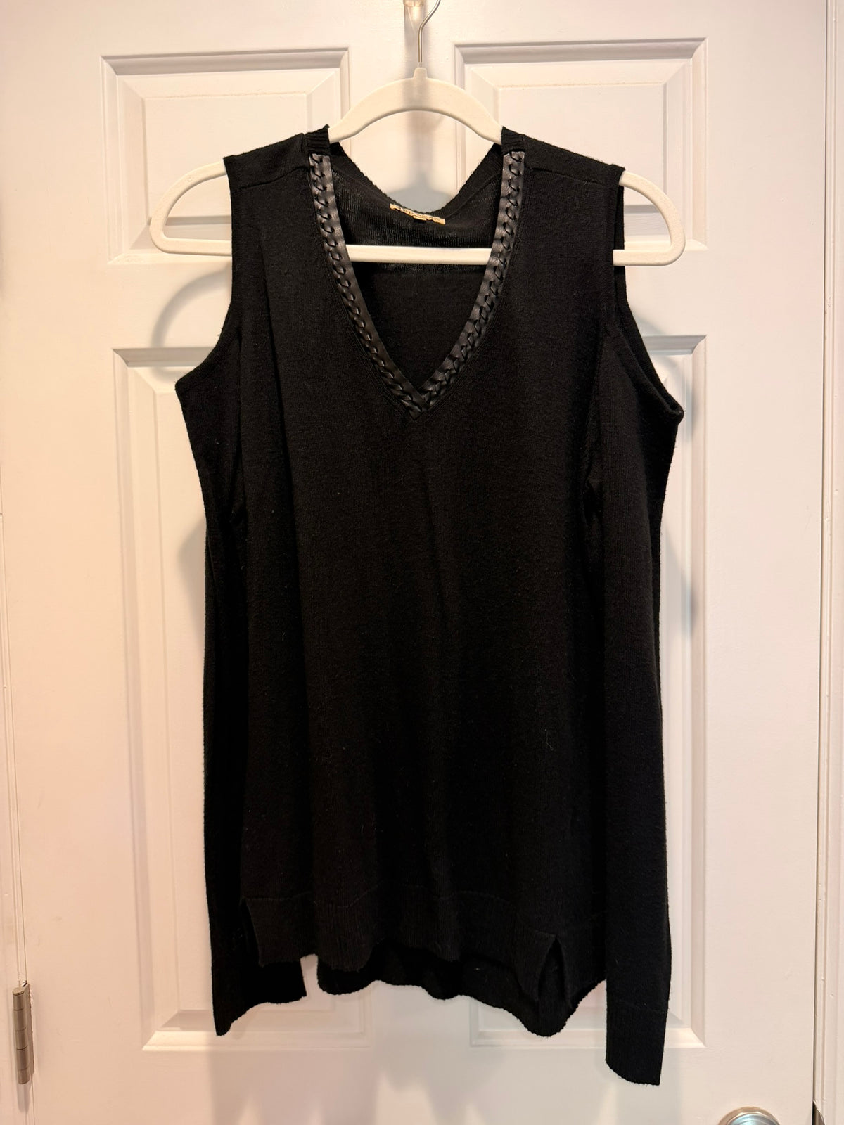 #85 Democracy Black Cut-Out Shoulder Sweater, Women's L