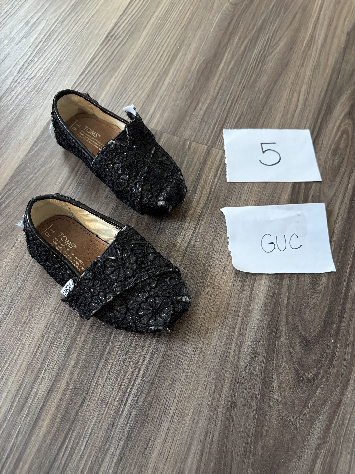 #77 - 5T Shoe - GUC Toms - Black Slip On Shoes