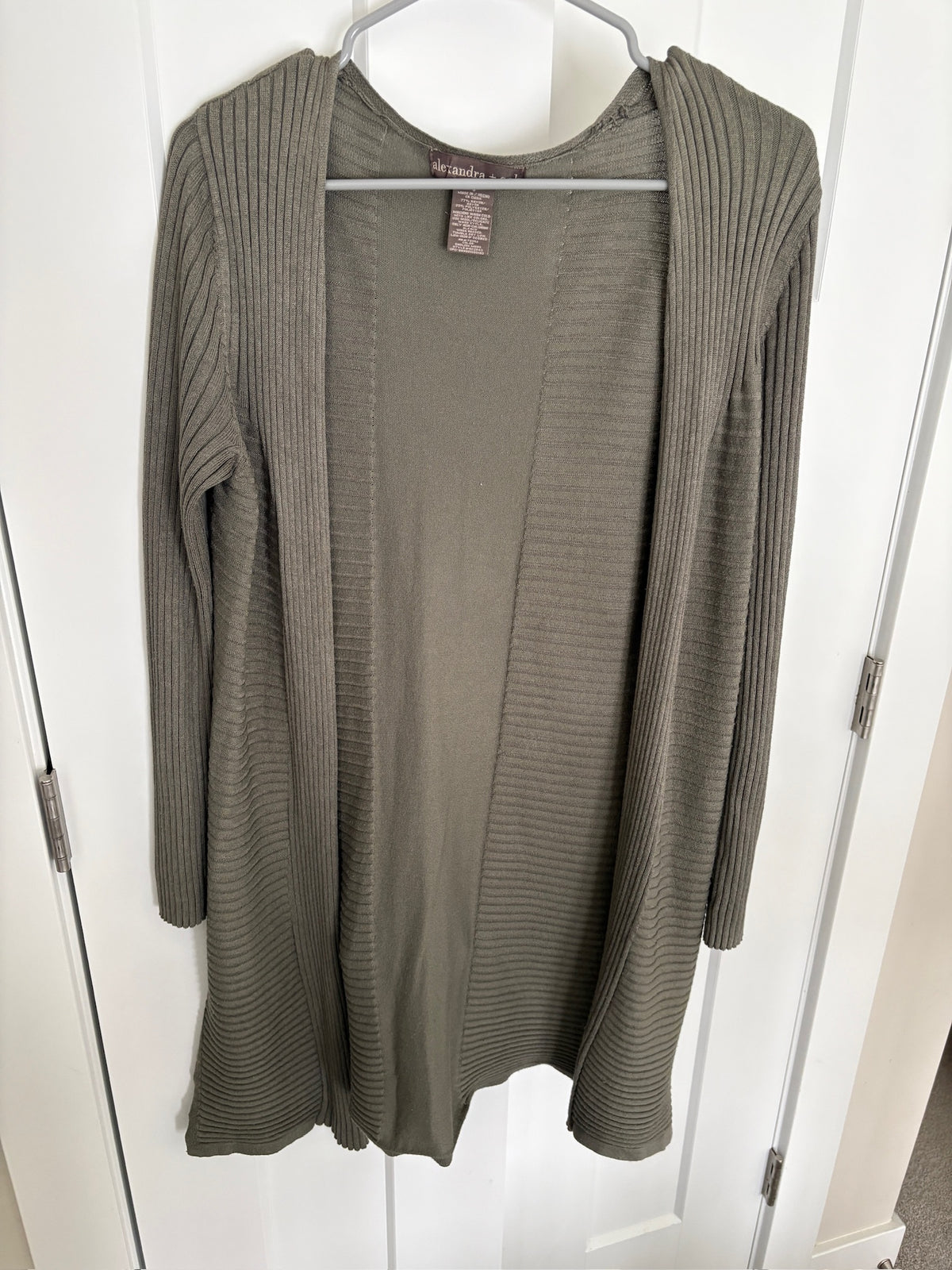 Seller #105 - Women's Small Alexandra + Oak Olive Green Open Cardigan GUC