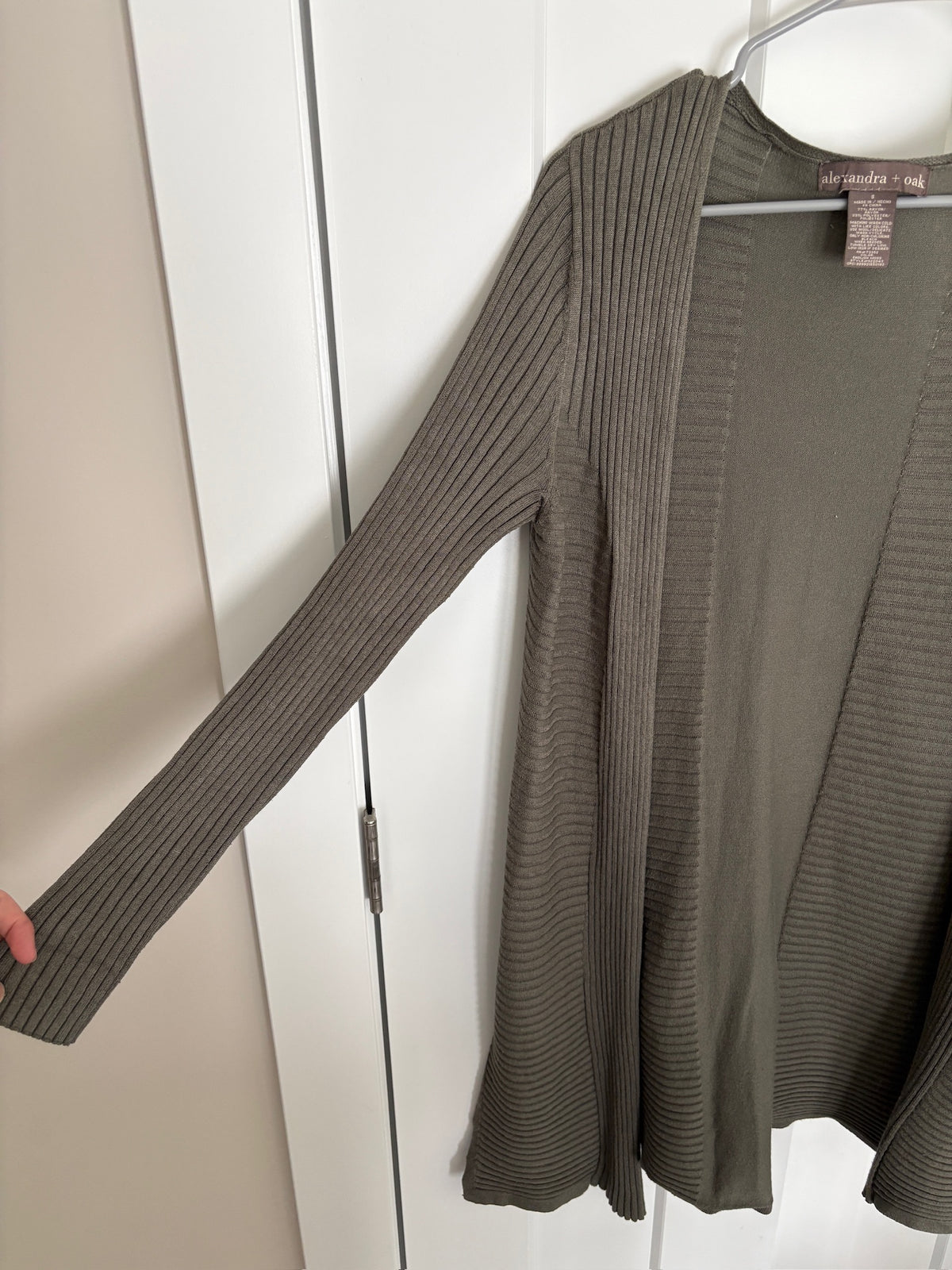 Seller #105 - Women's Small Alexandra + Oak Olive Green Open Cardigan GUC