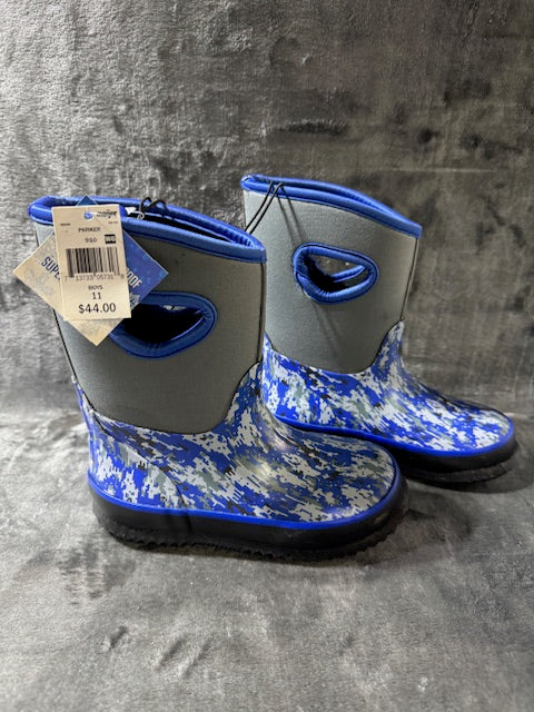 #222 Size 11 Boys Snow/ Rain Boot NWT
