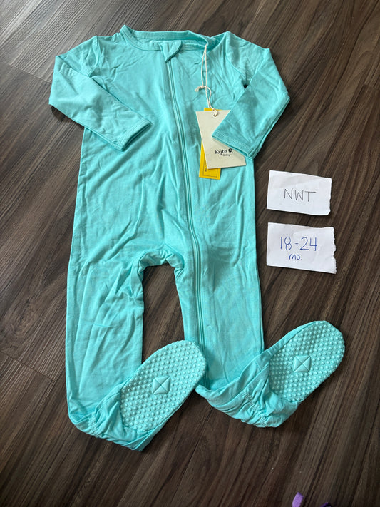 #138 - 18-24 Mo - NWT Kyte Baby - Turquoise Zippy - PU 45236