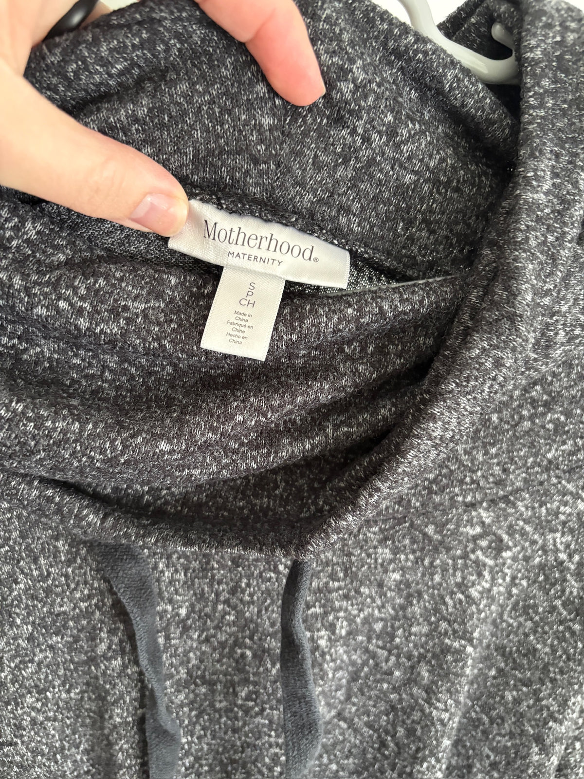 Seller #105 -  Small Motherhood Maternity Heather Black Pullover GUC