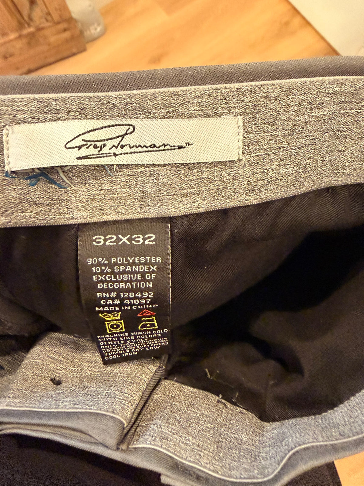 #85 Greg Norman Grey Golf Pants, Men's 32x32