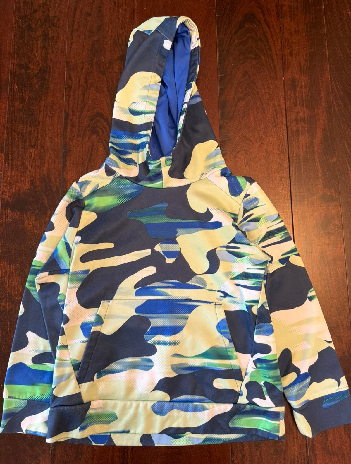 #28 Multicolored Under Armour Hoodie - Boys XS