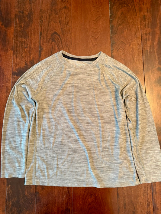 #28 Green/Gray Active Long Sleeve Tshirt - Boys Medium 8