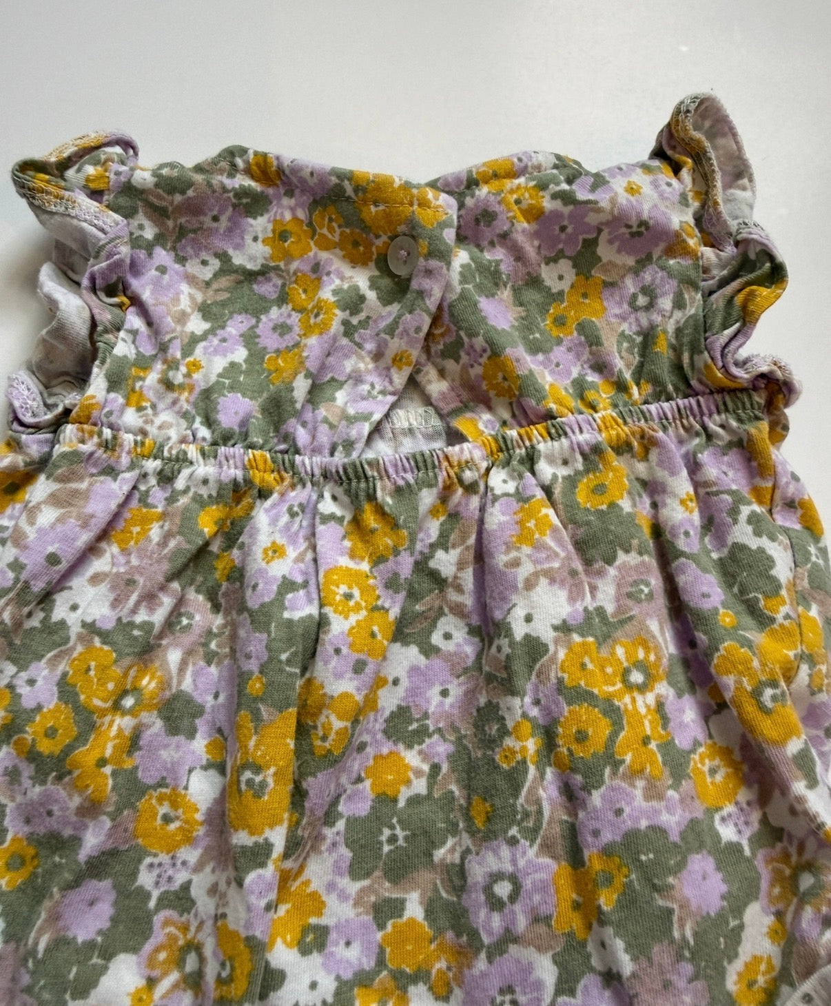 #116 Carters onesies bundle (3) girls 3 months
