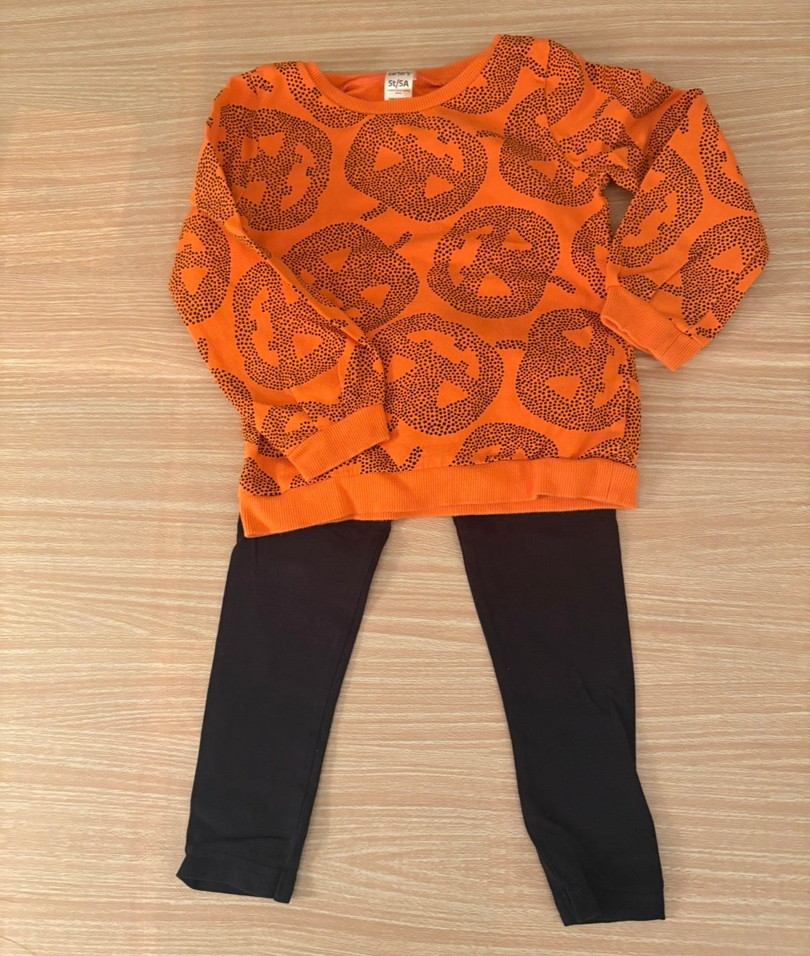 Seller 196 Girls Carters Pumpkin Crew Neck and black Leggings 5T