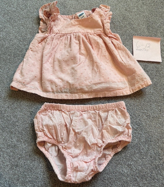 #116 Old Navy pink two piece outfit girls 6-12 months