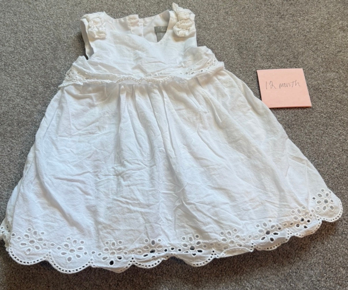 REDUCED #116 Tahari white eyelet dress girls 12 months