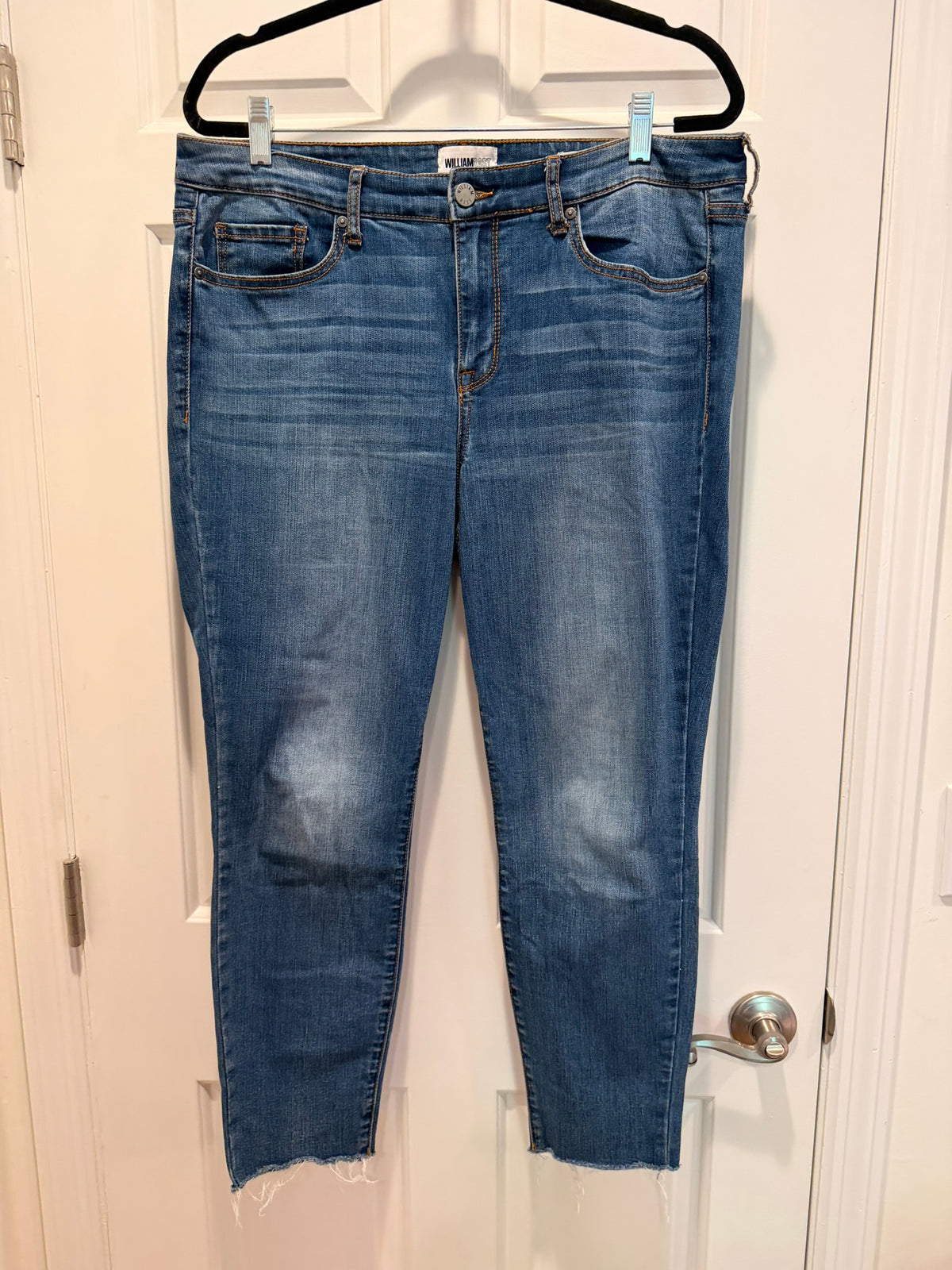 #85 William Rast Skinny Jeans Sz 32, Women's L