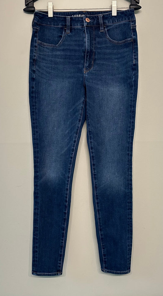 Seller #168 American Eagle Women’s Size 6 Super High Rise Jegging