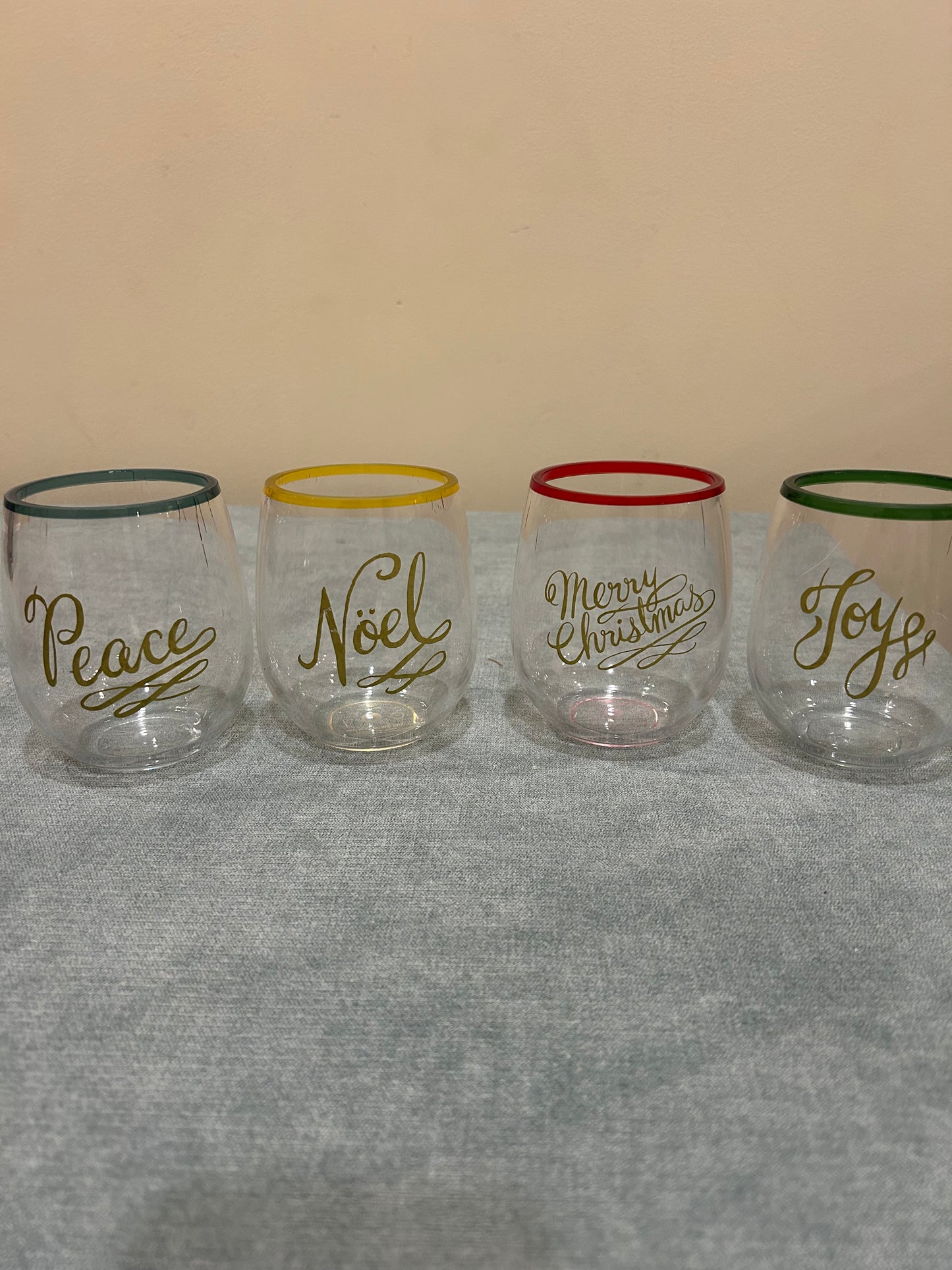 Seller 128 - Christmas Wine Glasses