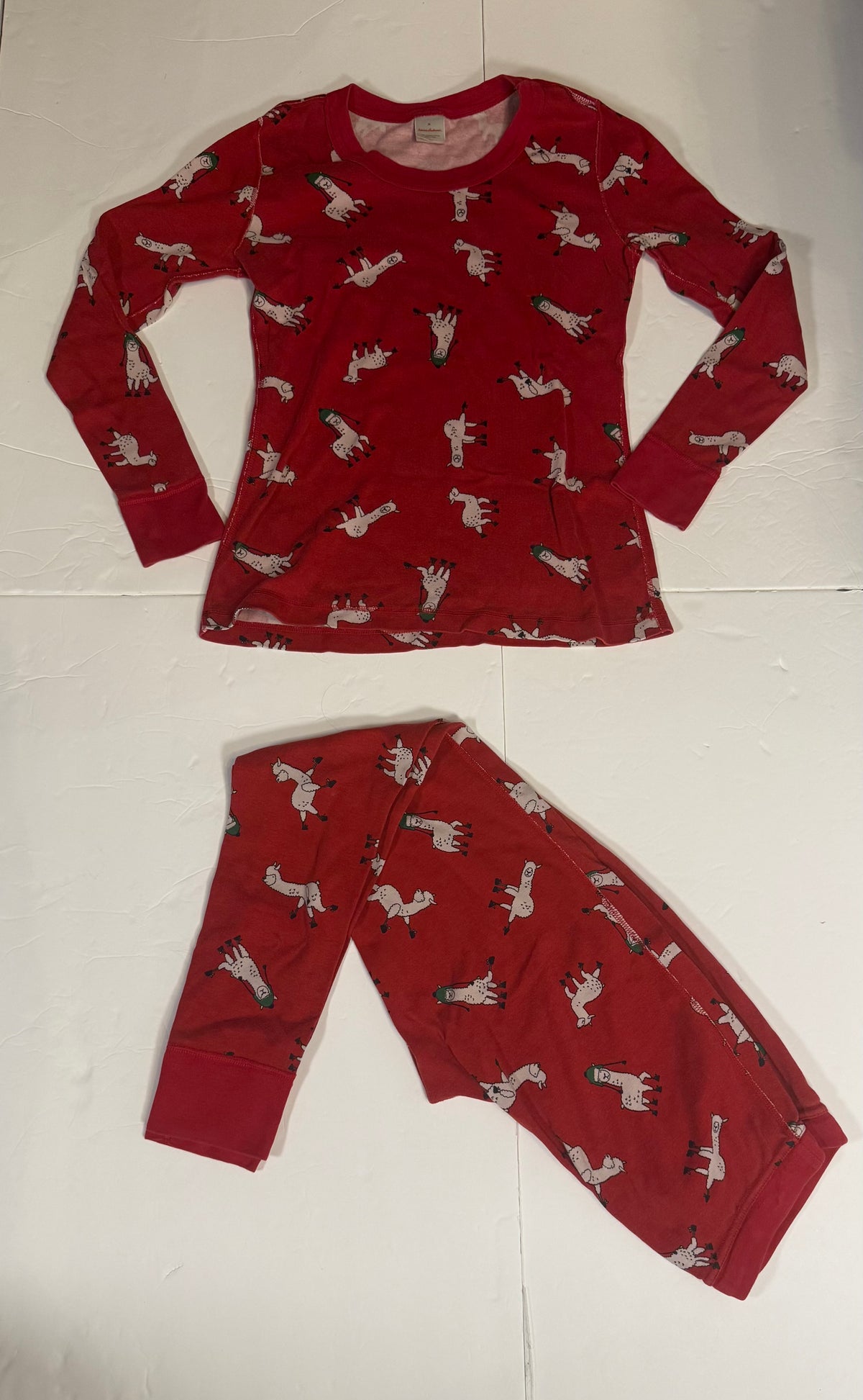 #141 unisex men/womens medium Hanna Andersson holiday Christmas llama pajamas Dad. Wtch in large  Kid match in size 4