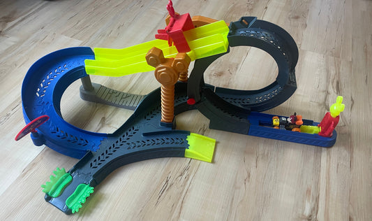 Seller 202 - REDUCED - Mickey Mouse race track