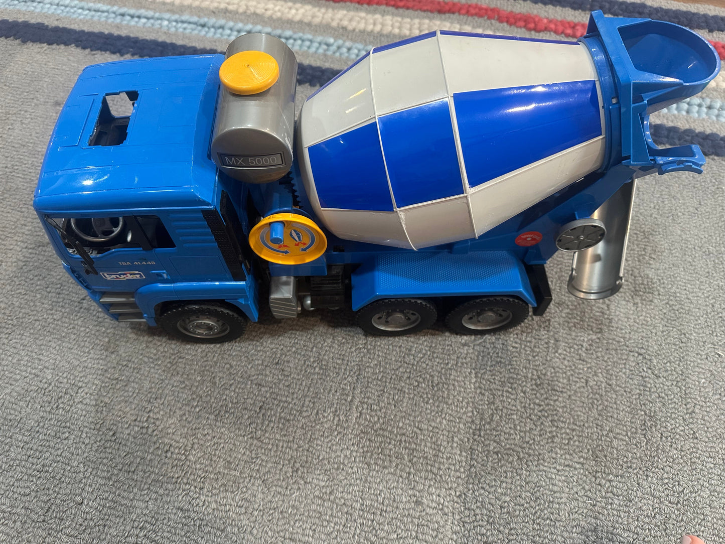 #24 Bruder concrete mixer