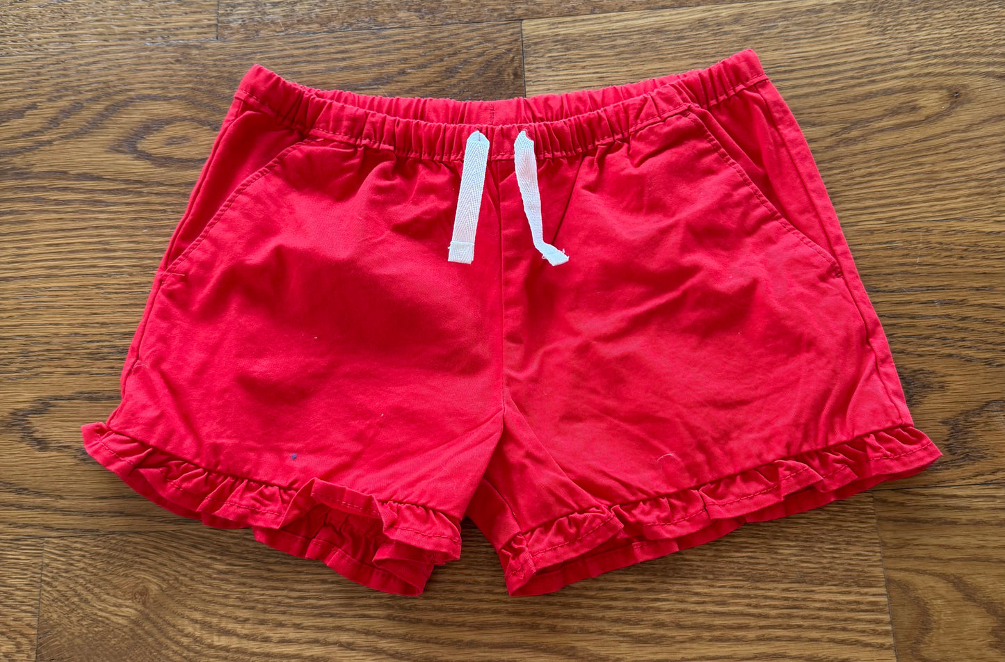 52 - Girl 5T Carters Red Shorts
