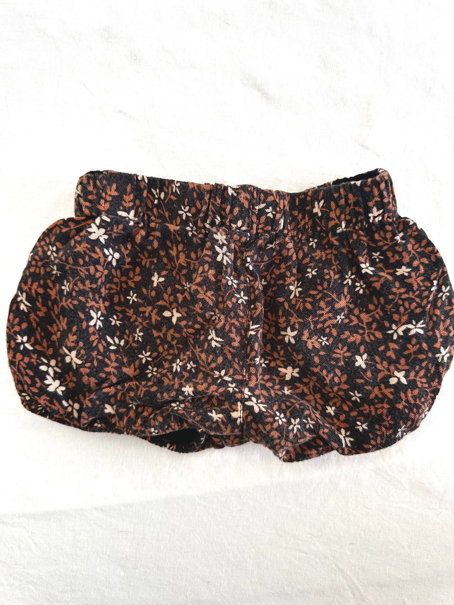 #30 REDUCED Rylee & Cru Bubble Shorts - EUC - 12-18M