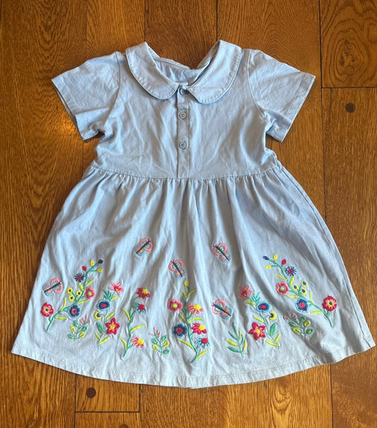 Seller 98 Girls 5T Embroidered Peter Pan Collar Dress