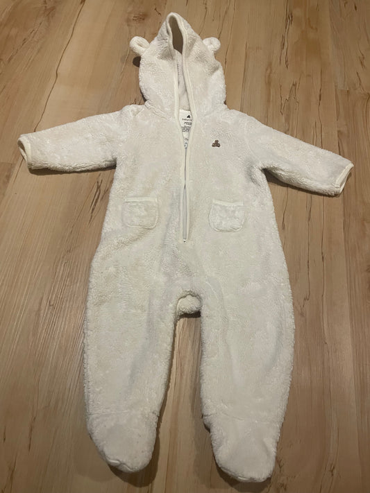 Seller 202 - Gap - white bodysuit - size 3-6 mo