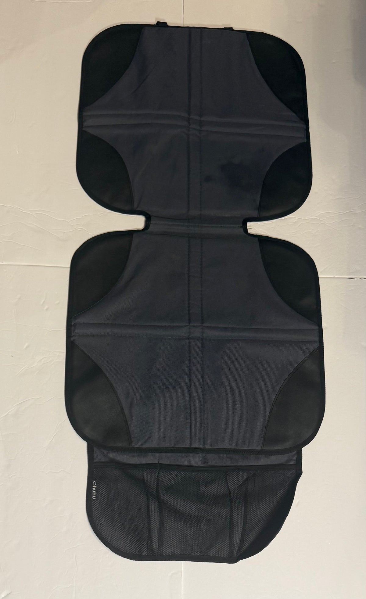 #141 huhu carseat protector with pockets