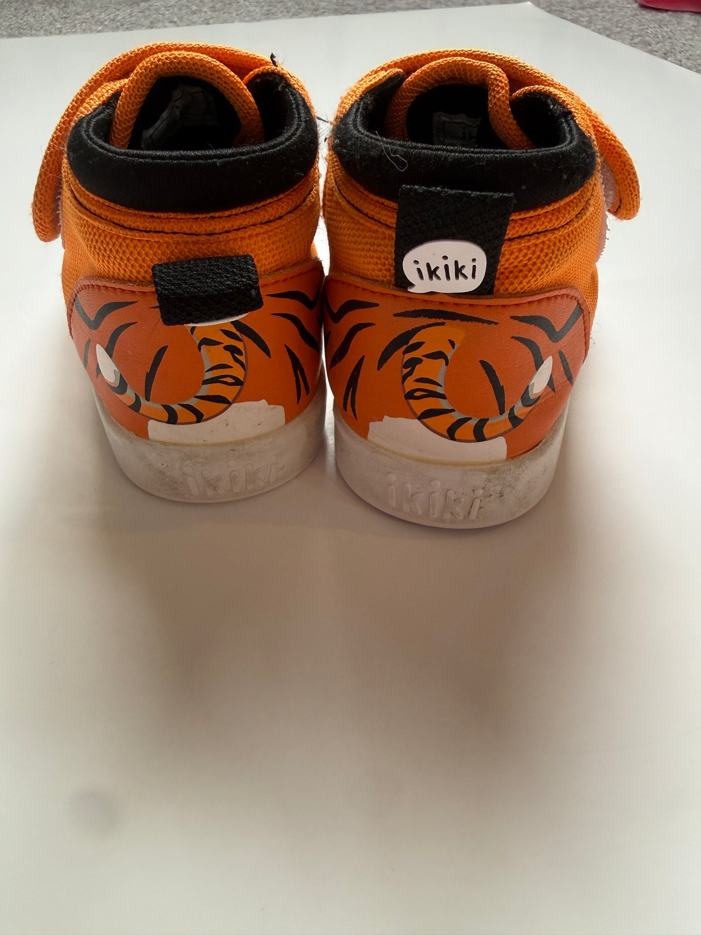 #116 Ikiki Tiger Squeaky shoes. Gender Neutral size 5c
