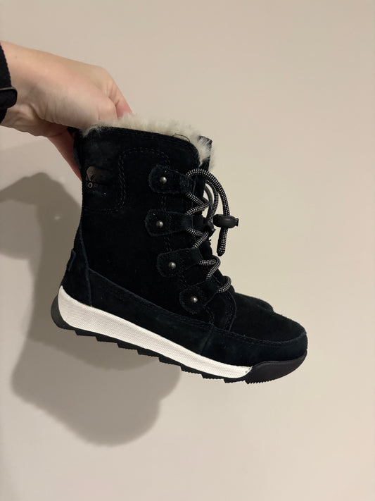 Seller #105 - Kids 12c Sorel Black Explorer Boots EUC