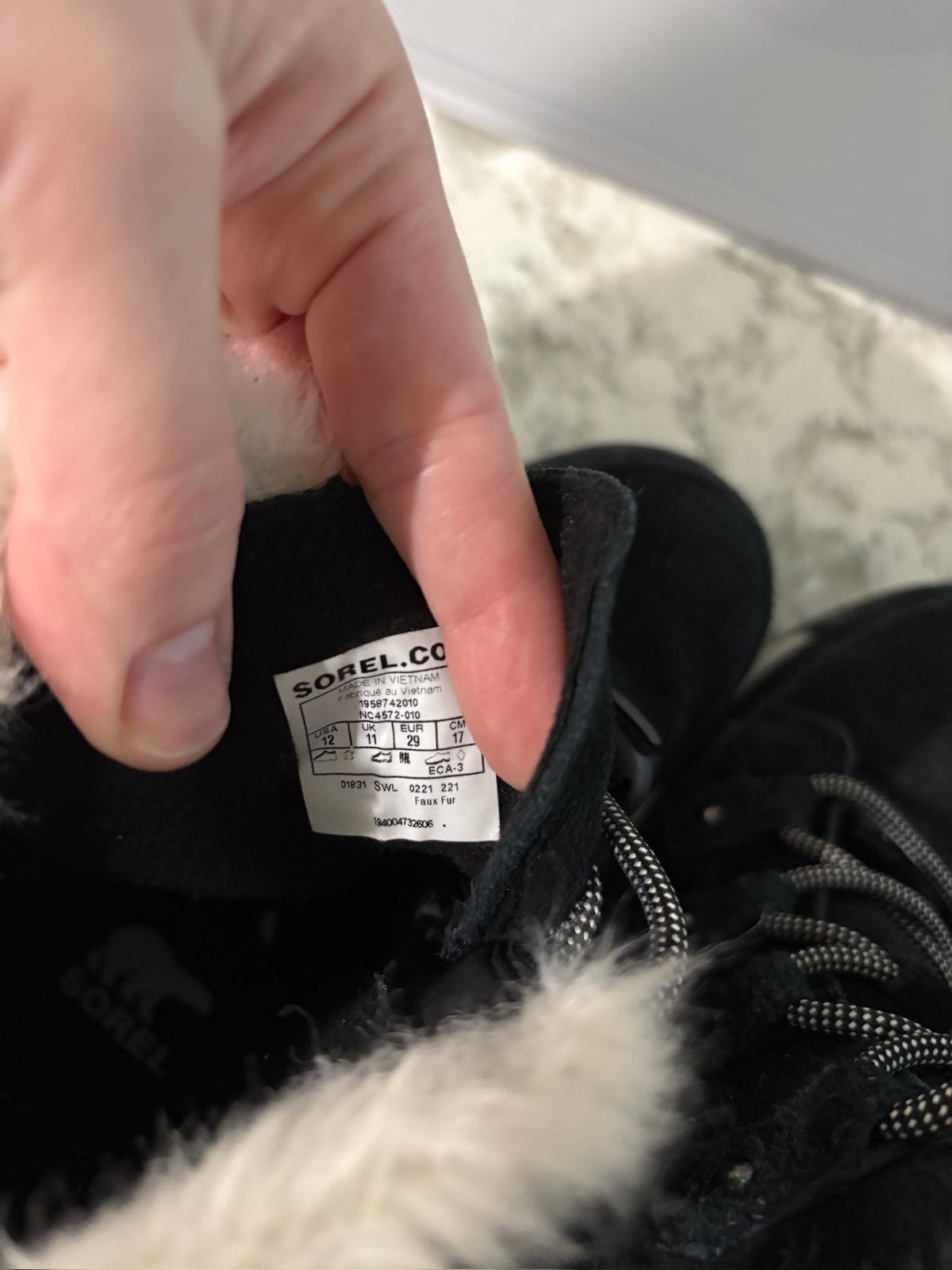 Seller #105 - Kids 12c Sorel Black Explorer Boots EUC